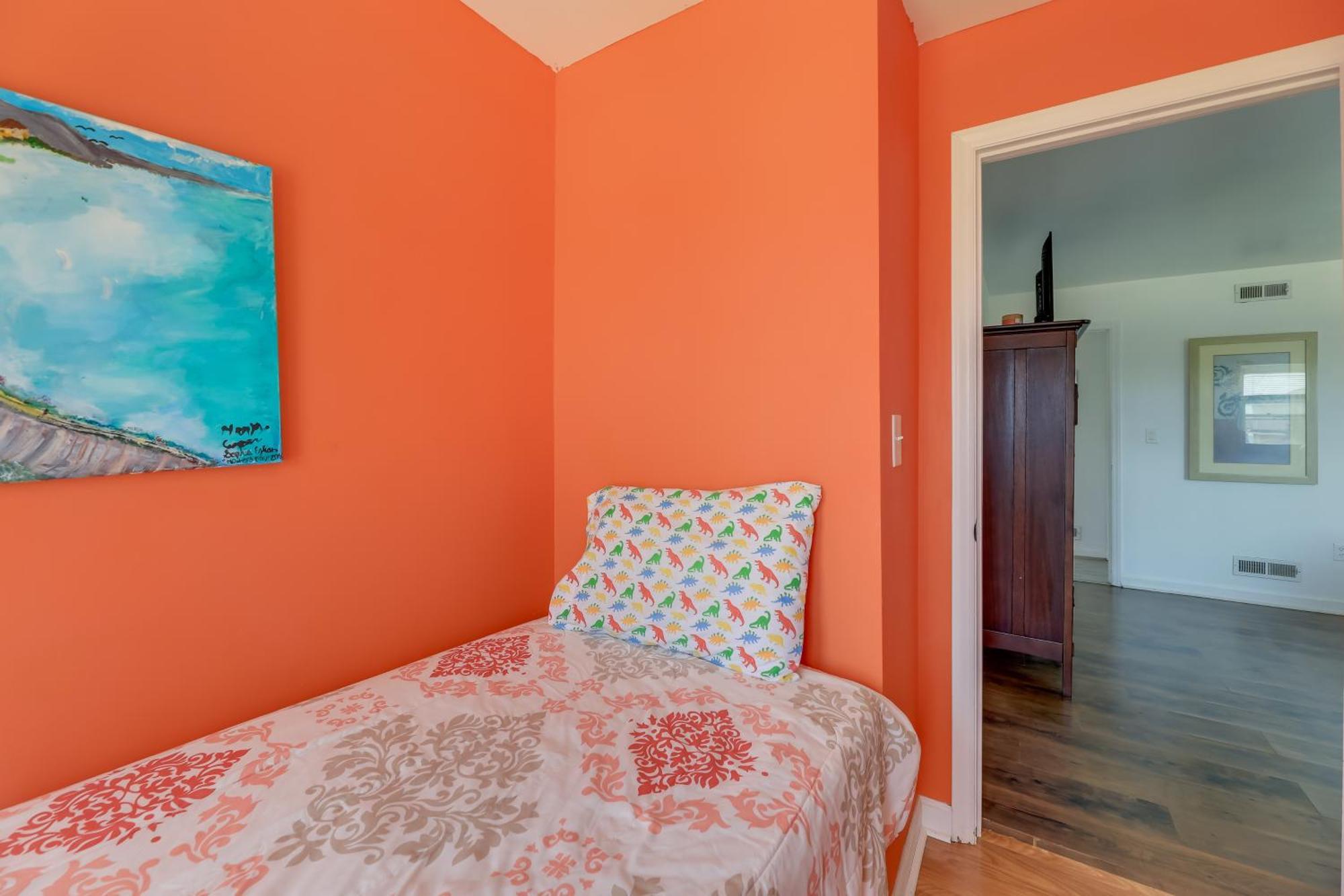 West Of The Moon Ocean Apt With Beach Access! Emerald Isle Eksteriør billede