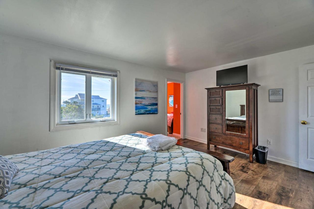 West Of The Moon Ocean Apt With Beach Access! Emerald Isle Eksteriør billede